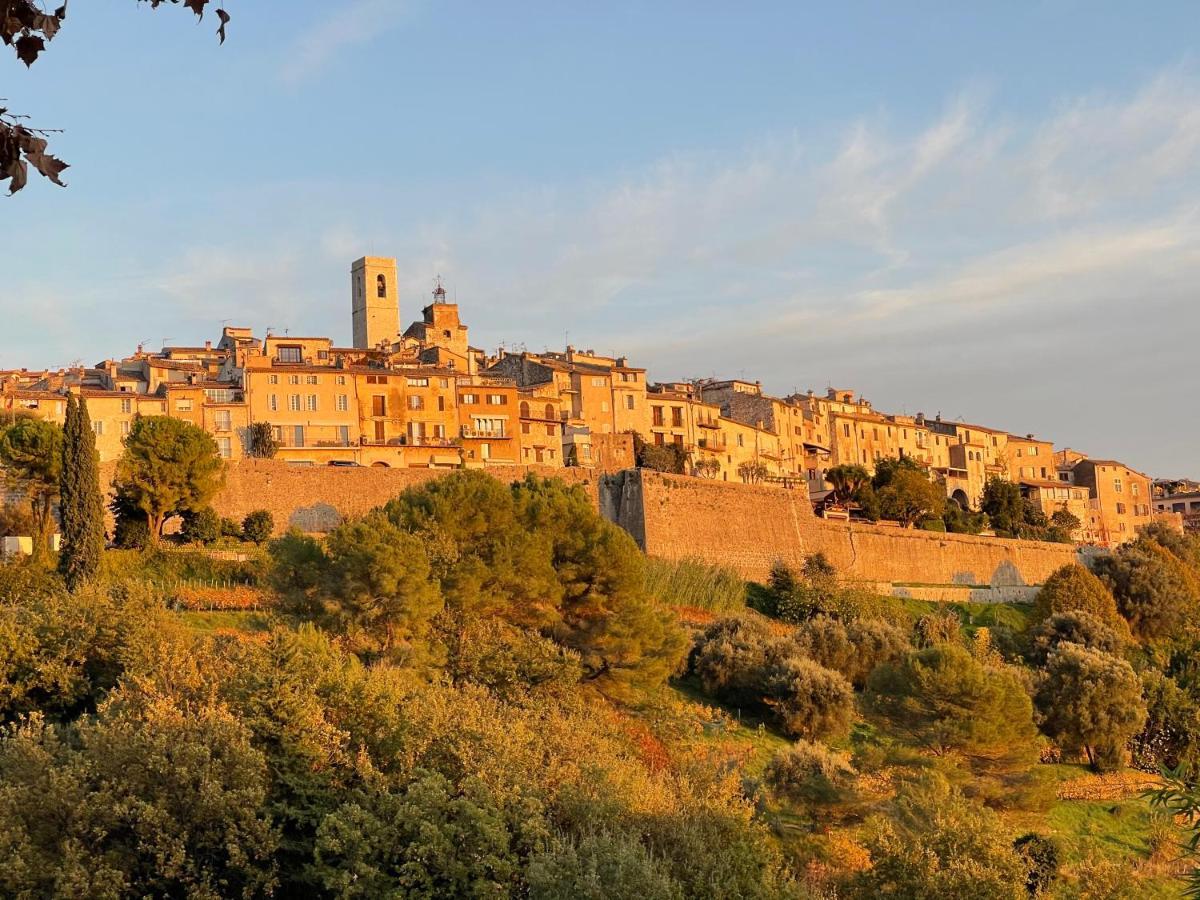 Bastide Les 3 Portes Saint-Paul-de-Vence Exteriér fotografie