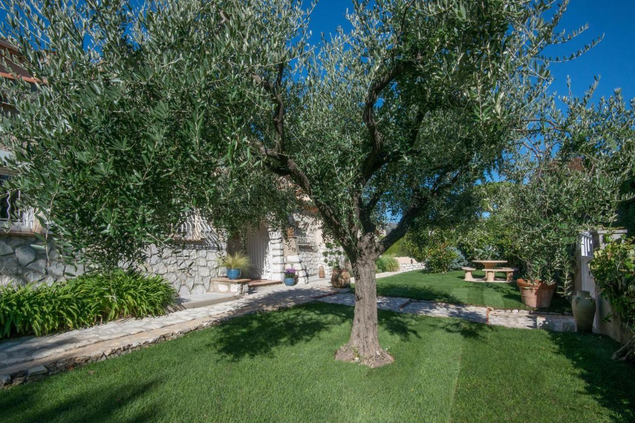 Bastide Les 3 Portes Saint-Paul-de-Vence Exteriér fotografie